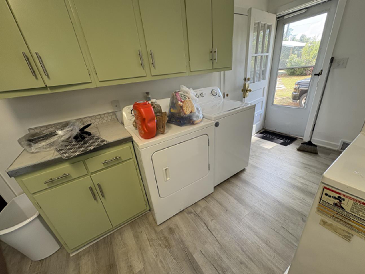 405 Woodrow Wilson Dr - Photo 5 of 7