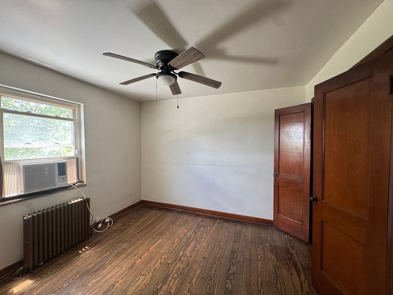 701 Mehaffey St - Photo 4 of 13