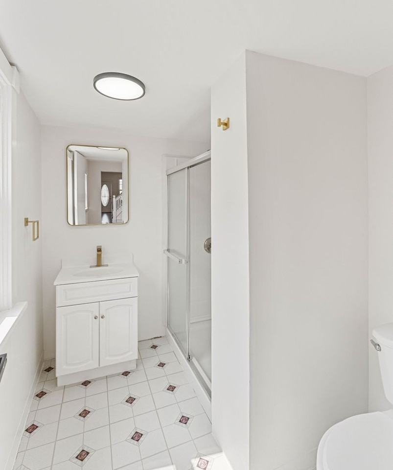 124 Rancocas Rd - Photo 3 of 26