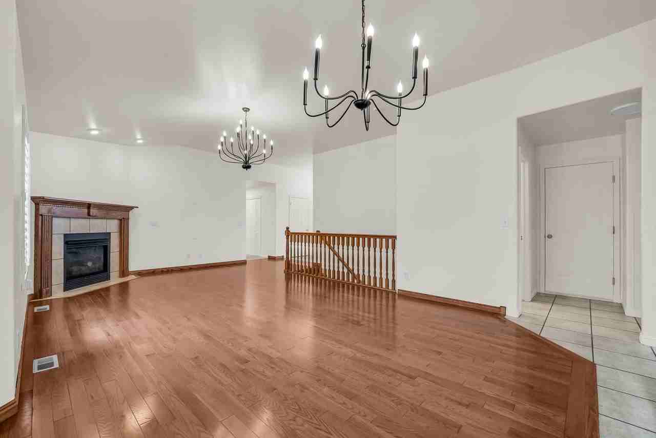 1429 Flint Meadow Dr - Photo 2 of 50