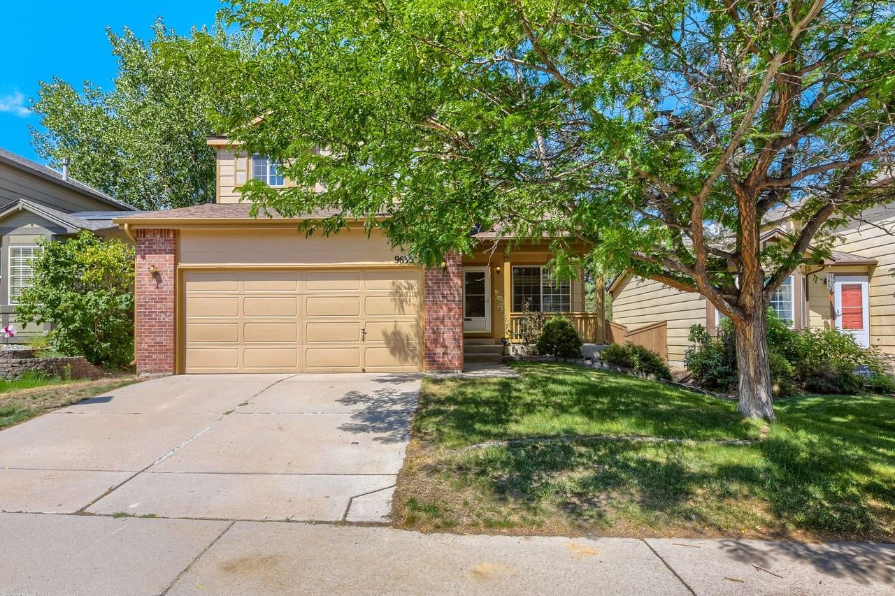 9635 Moss Rose Cir