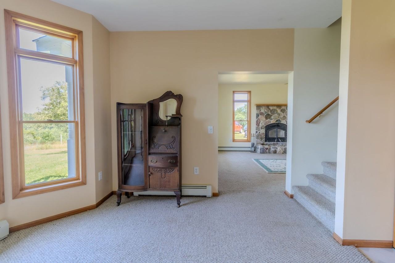 11225 S Leelanau Hwy - Photo 6 of 32