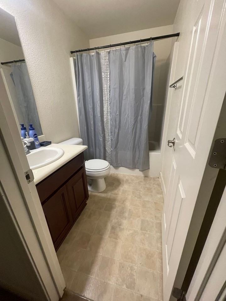 1217 Jewelflower St - Photo 5 of 8