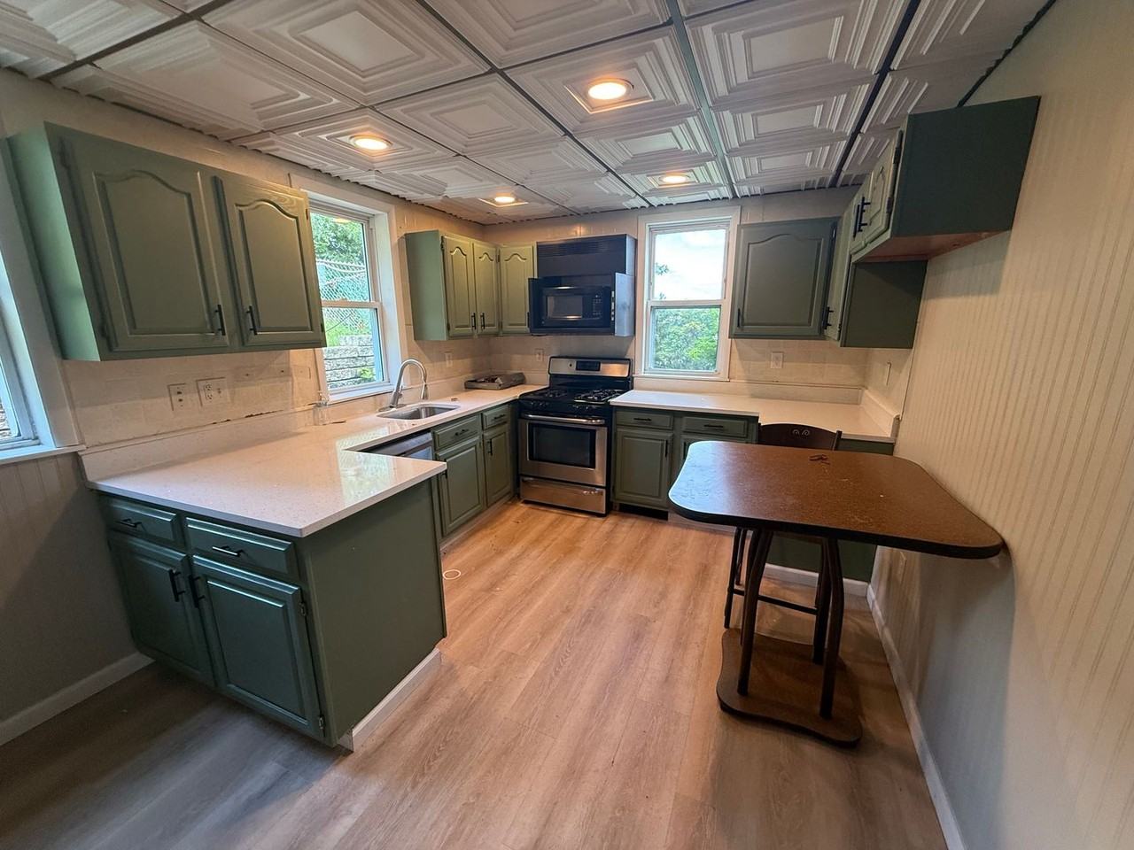 38 Bigelow St - Photo 2 of 16