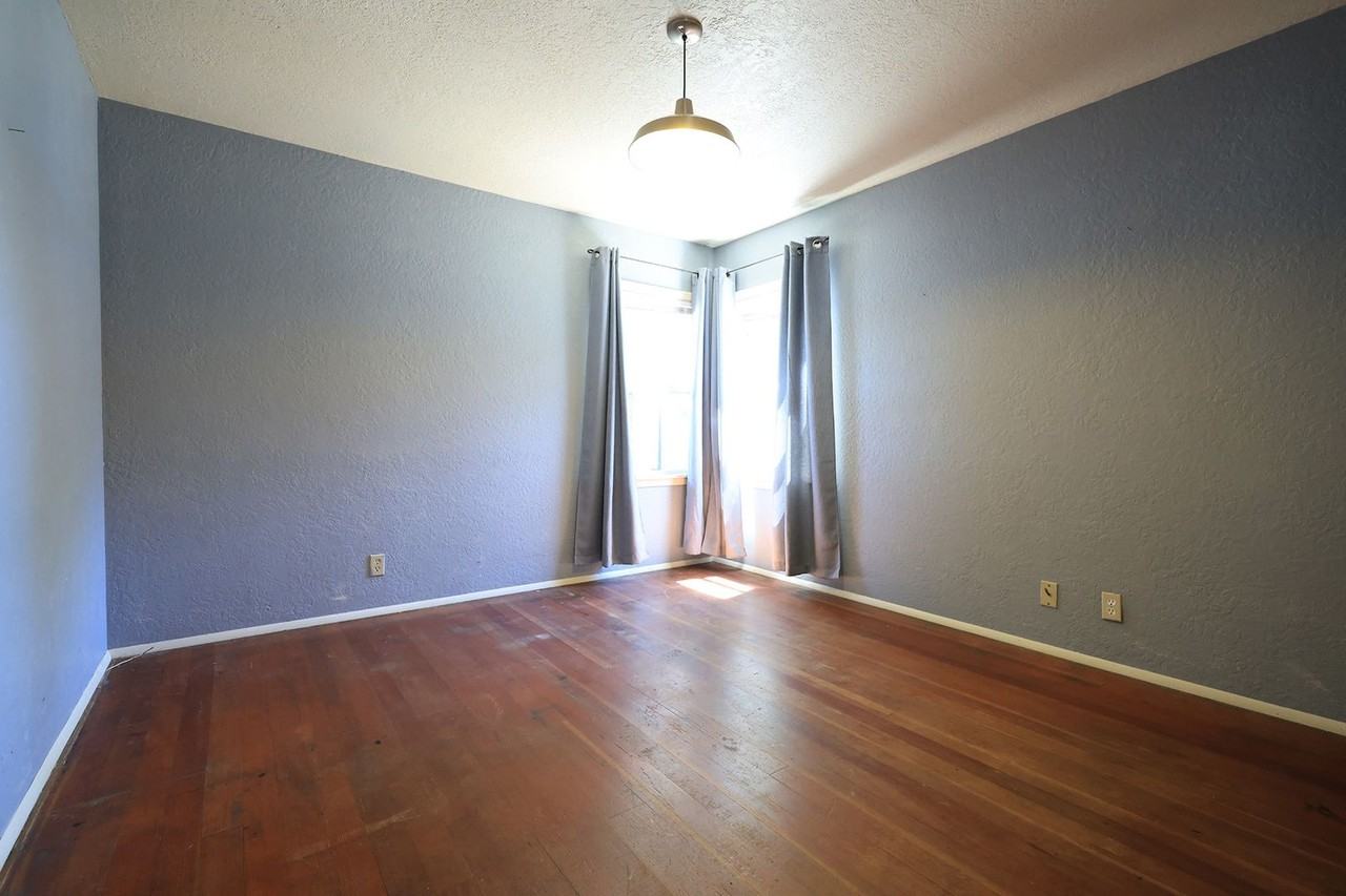1744 County Ln - Photo 3 of 17