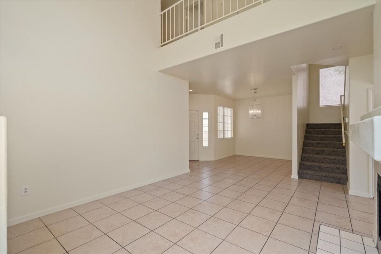2576 Silver Shadow Dr - Photo 6 of 22