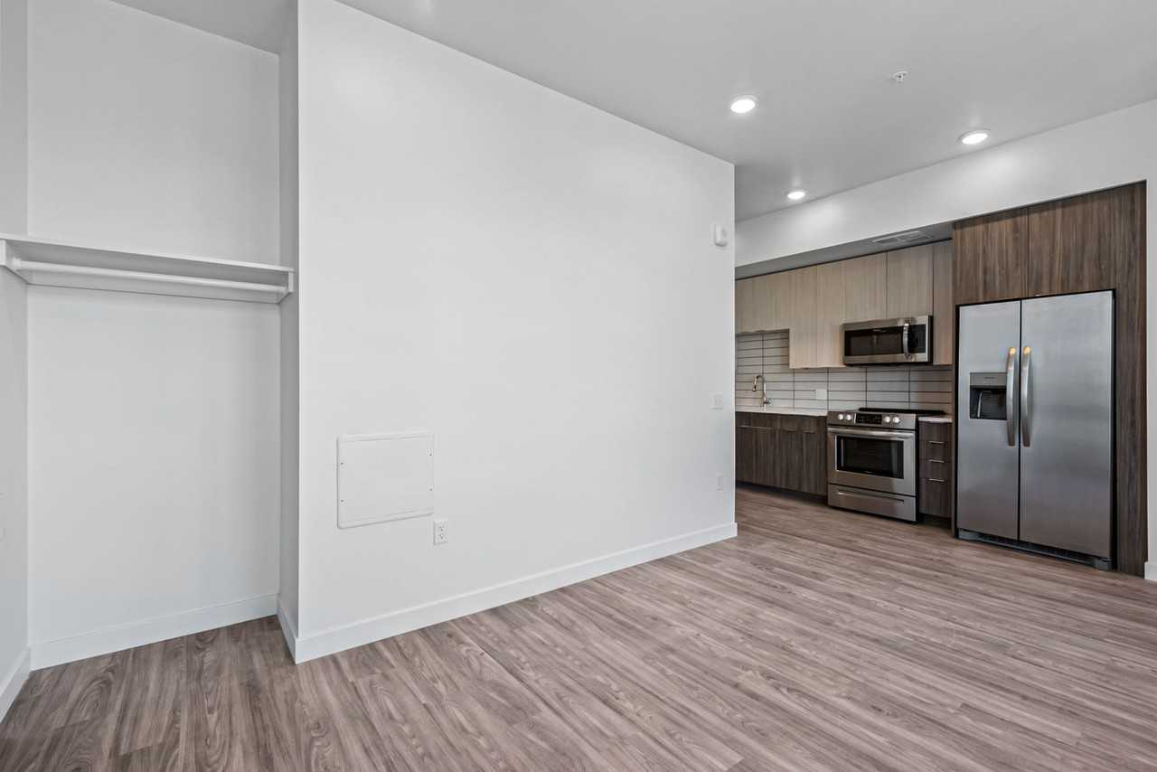 Carraway Apartments - Photo 7 of 44