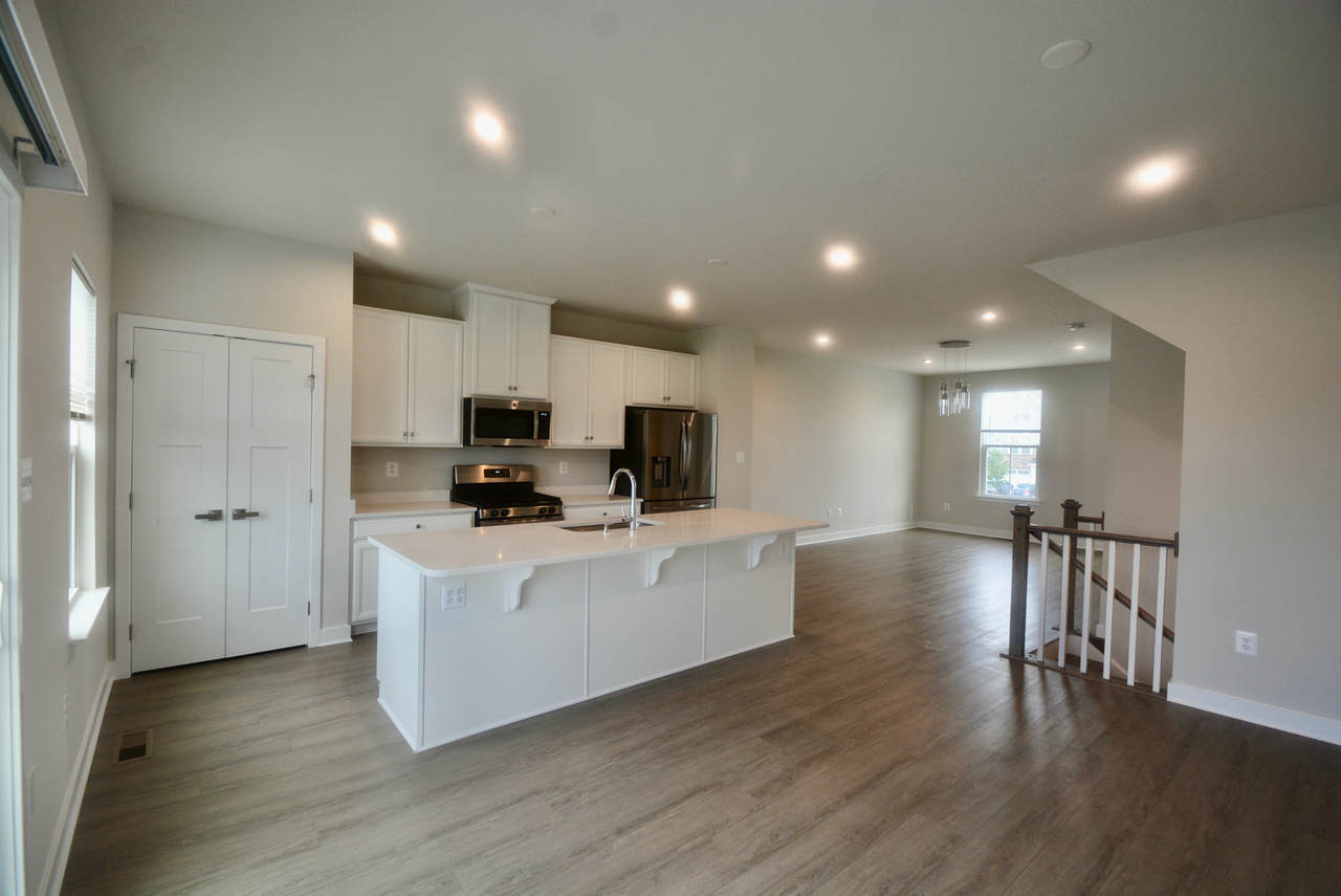 126 Fletcher Cir - Photo 3 of 26