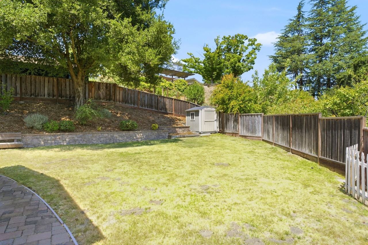 930 Sousa Dr - Photo 7 of 46