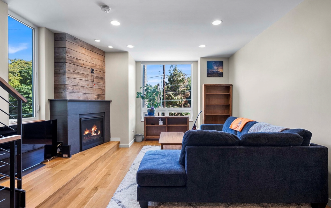 2833 3rd Ave W - Photo 5 of 22