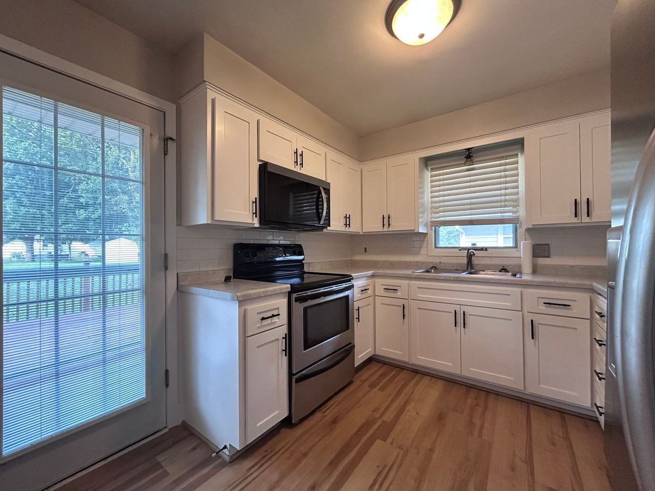 1511 28th St Nw - Photo 3 of 17