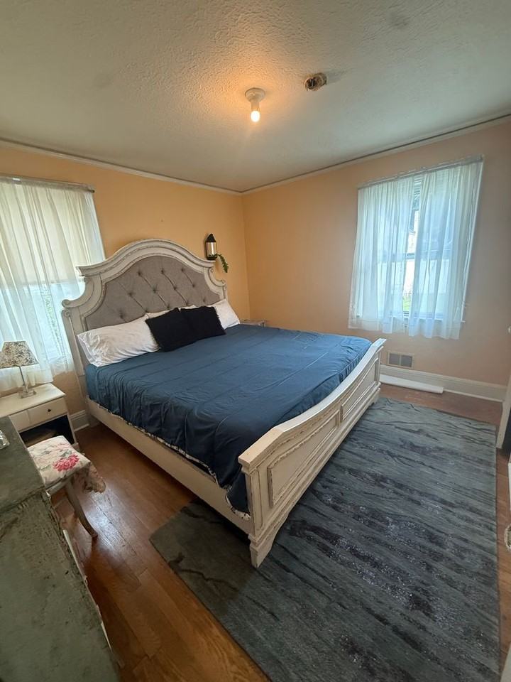 3714 Staunton Ave Se - Photo 5 of 10