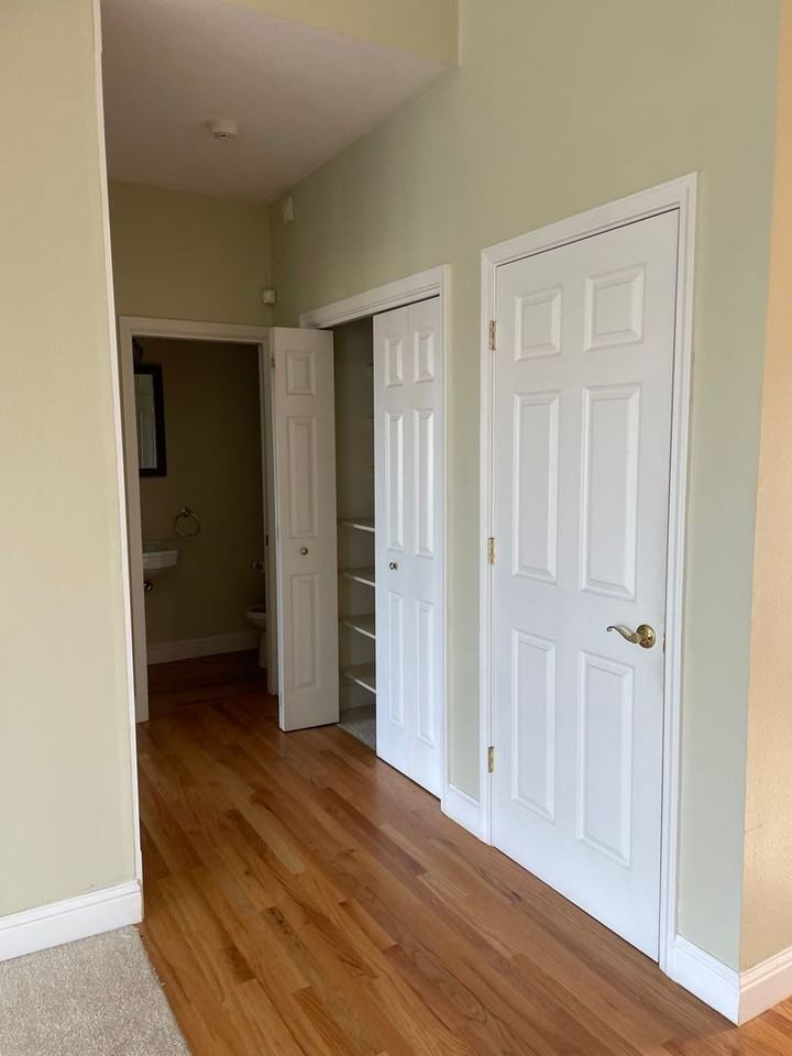 3176 Colombard Walk - Photo 4 of 33