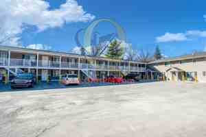 featured image of 5247 Harold Dr