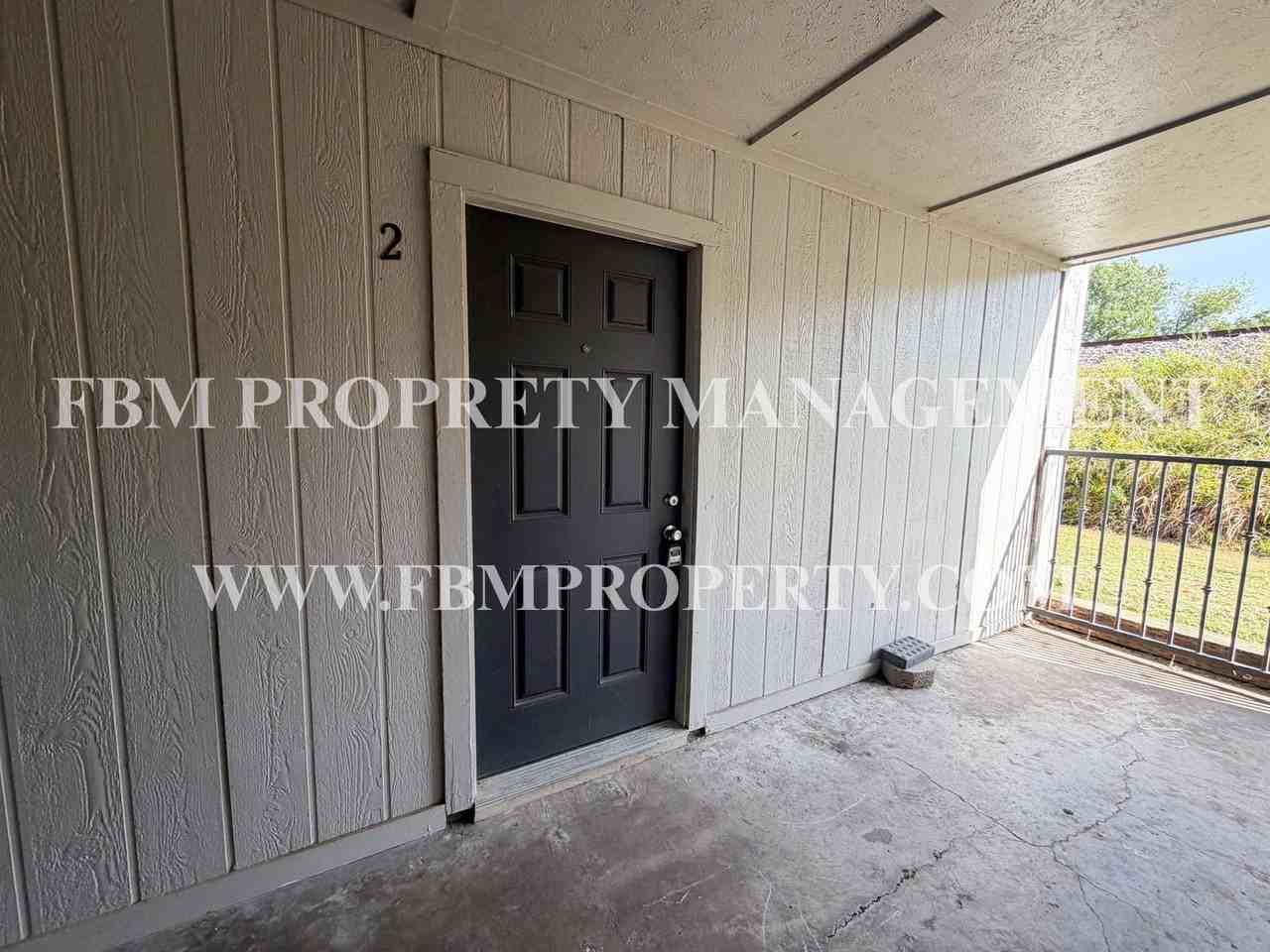1020 Northwood Blvd #2 - Photo 2 of 12