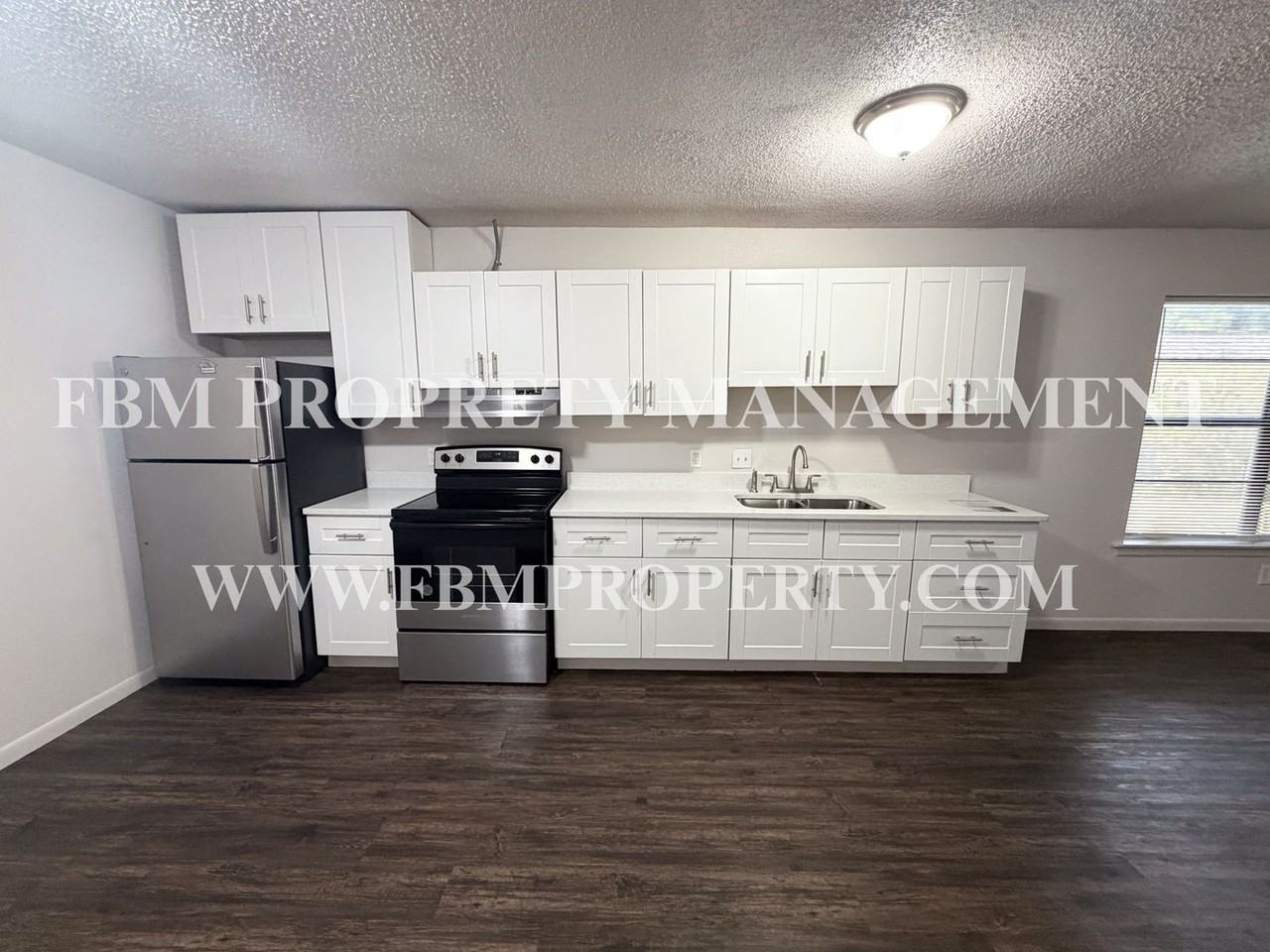 1020 Northwood Blvd #2 - Photo 5 of 12