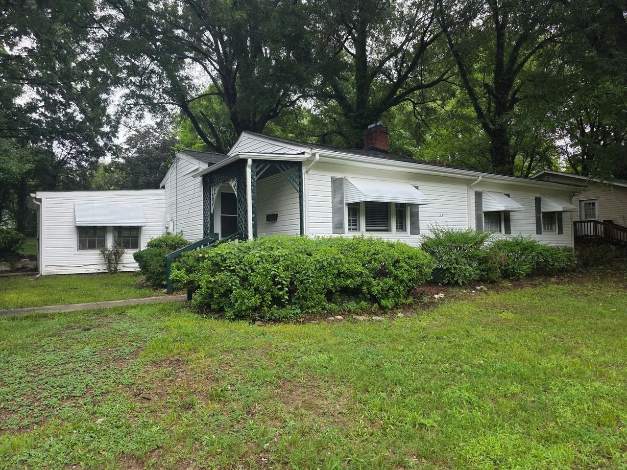 3317 Emory Dr - Photo 3 of 18