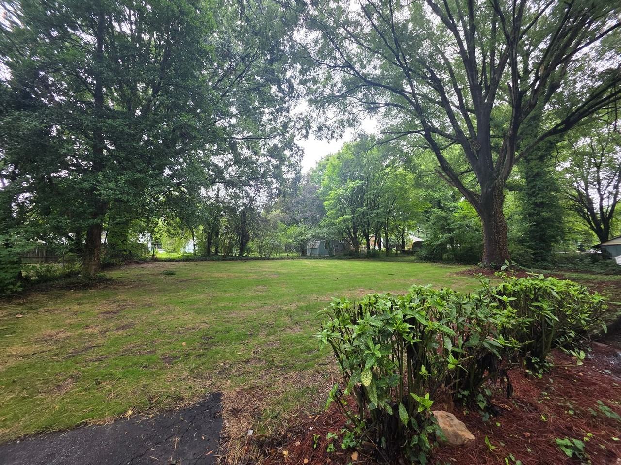 3317 Emory Dr - Photo 4 of 18