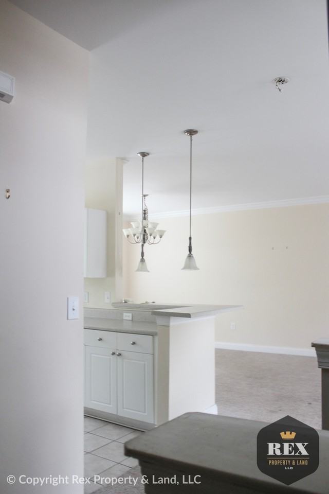 112 Landing Dr - Photo 5 of 9