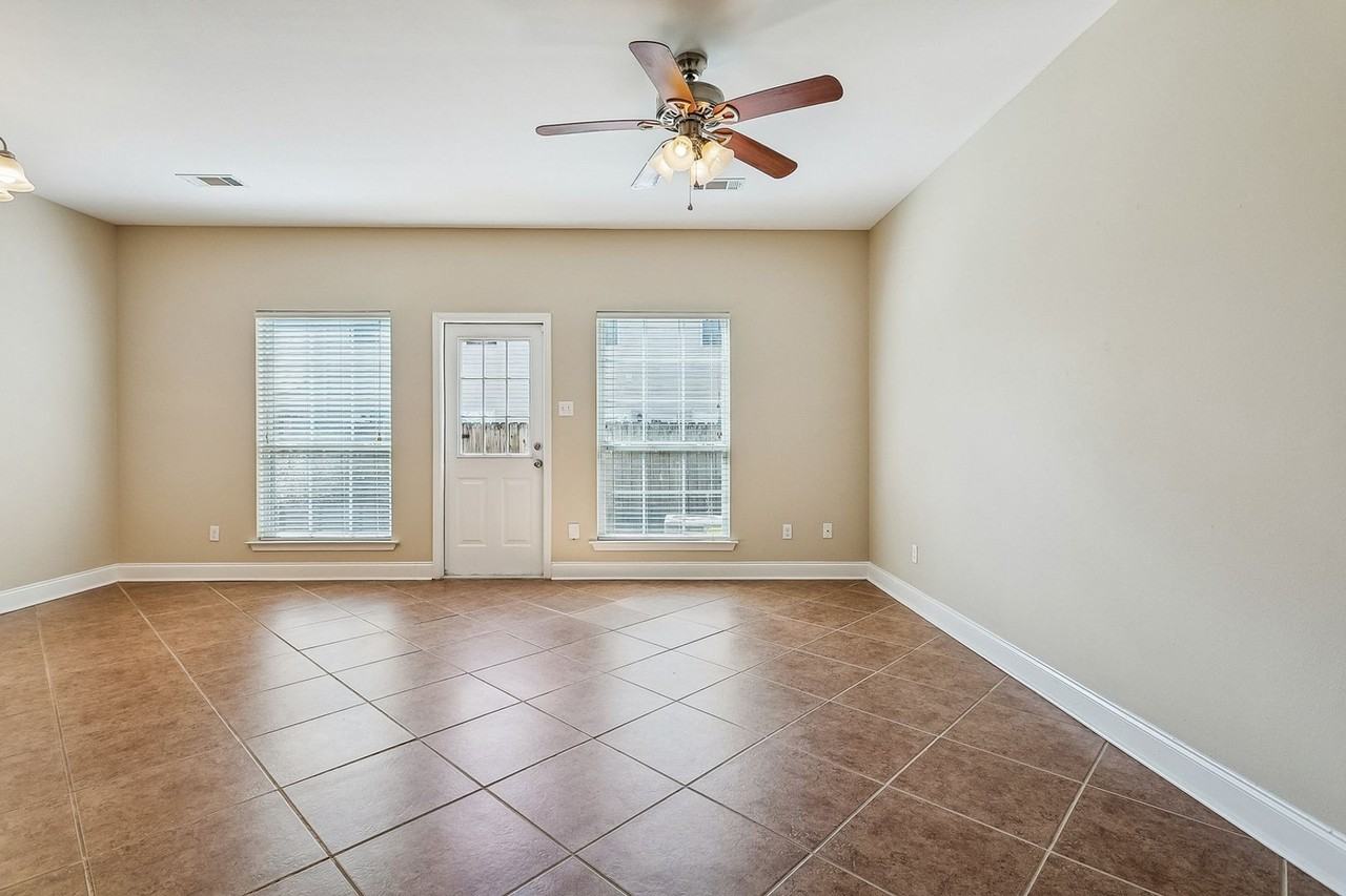 104 Covington Meadow Cir #F - Photo 3 of 23