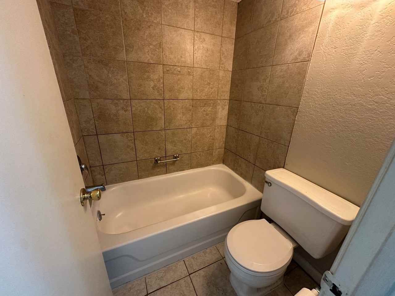 1705 Port Oak Pl - Photo 7 of 17