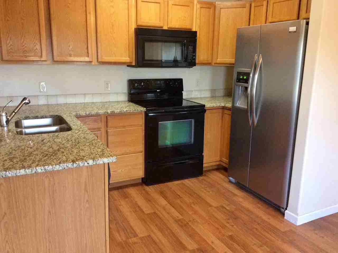 2220 1st St W - Photo 3 of 10