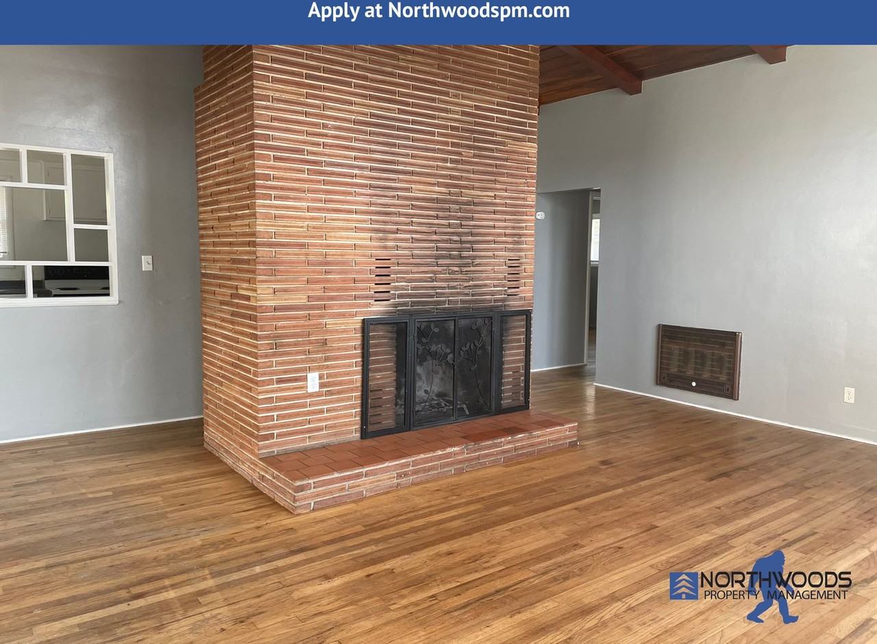 412 Barnes Ave - Photo 3 of 20