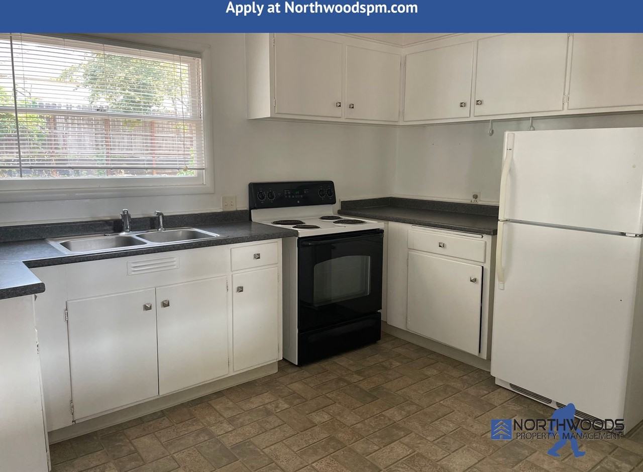 412 Barnes Ave - Photo 7 of 20