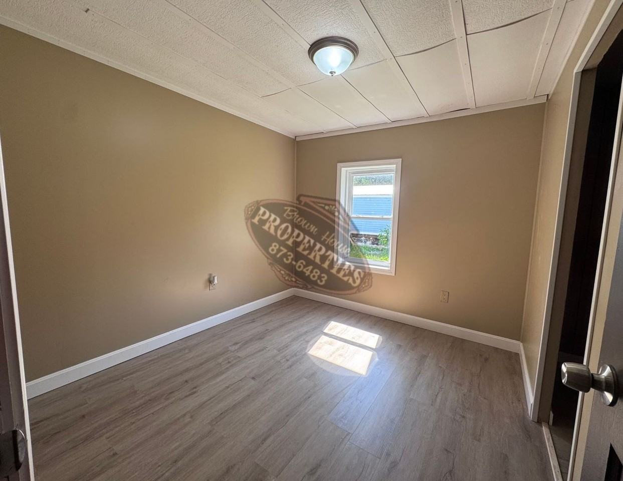 10 Lindseys Way - Photo 6 of 8