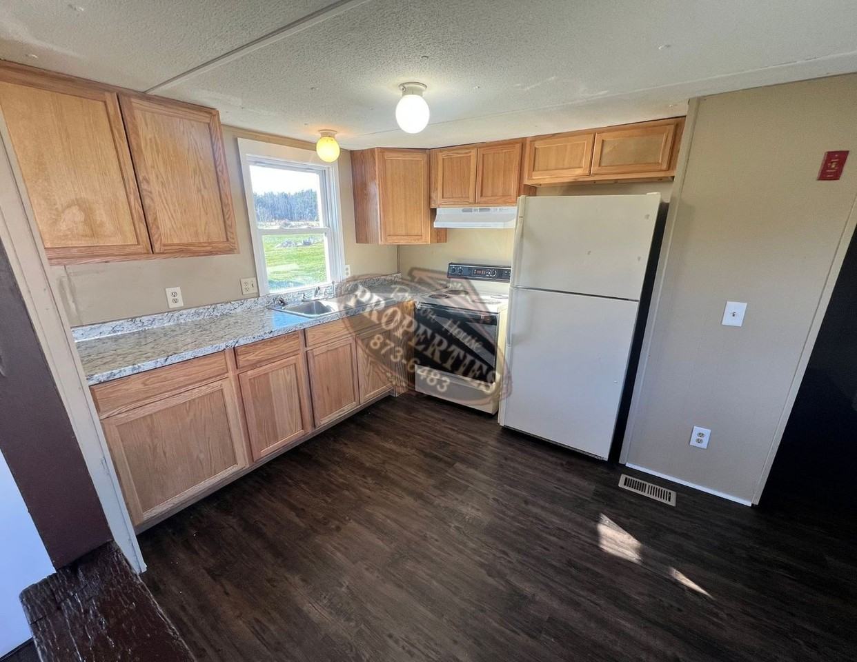 1598 Hill Rd - Photo 4 of 9