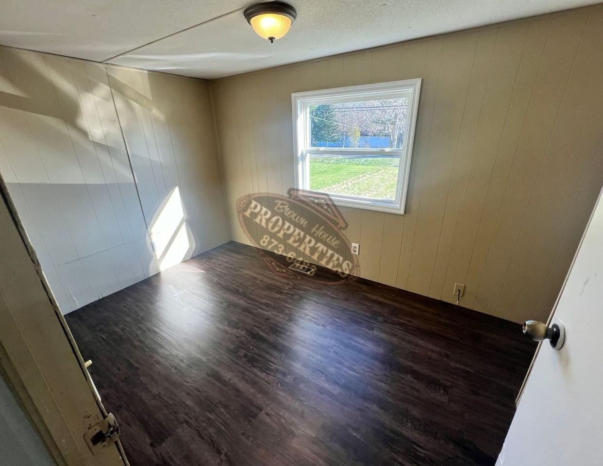 1598 Hill Rd - Photo 5 of 9