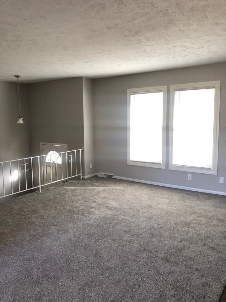 12730 Larimore Ave - Photo 3 of 22