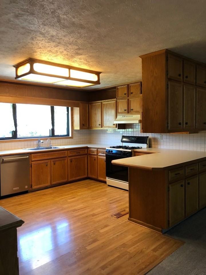 7639 Wright St - Photo 4 of 24
