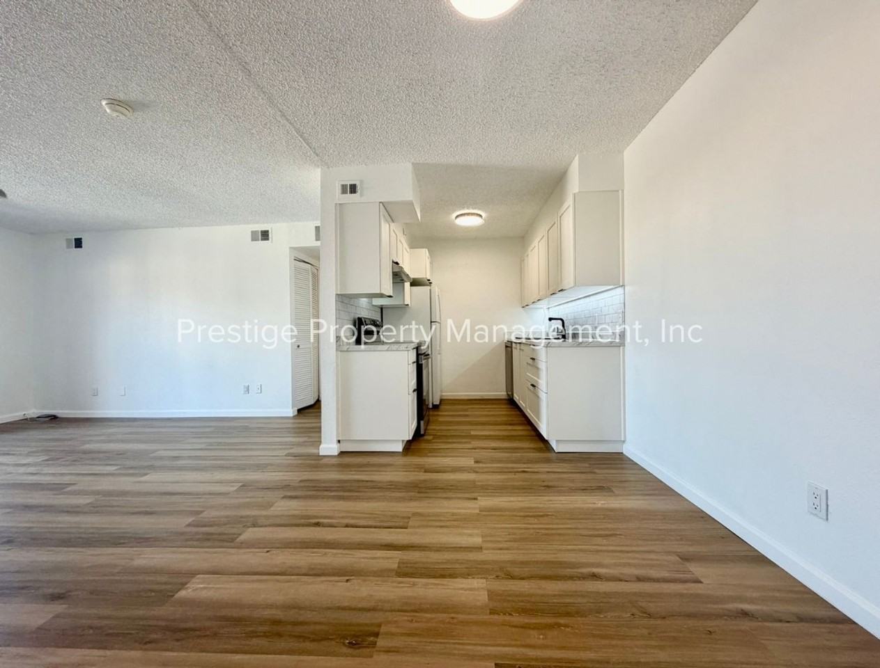 6331 N Barcelona Ct #921 - Photo 4 of 30