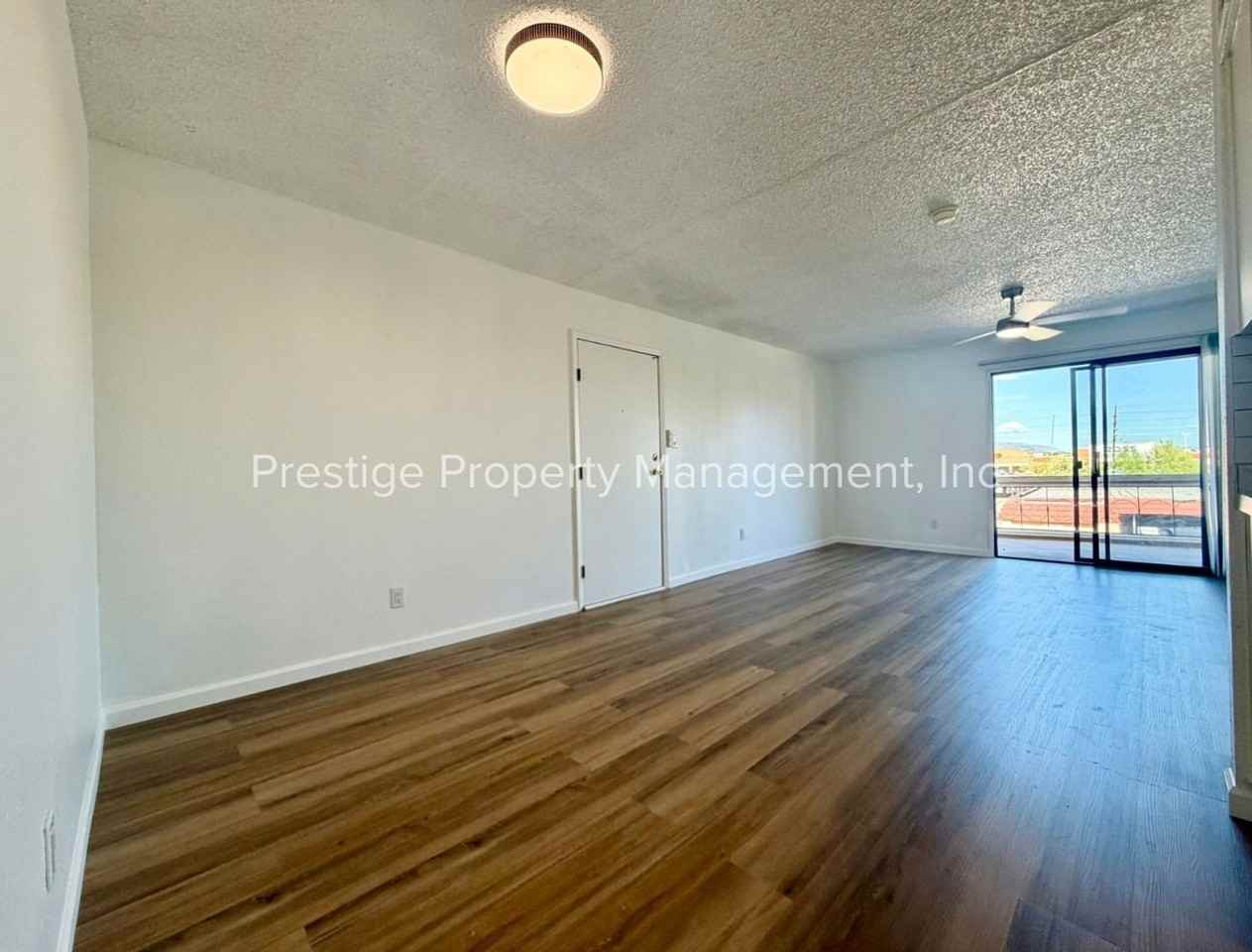 6331 N Barcelona Ct #921 - Photo 6 of 30