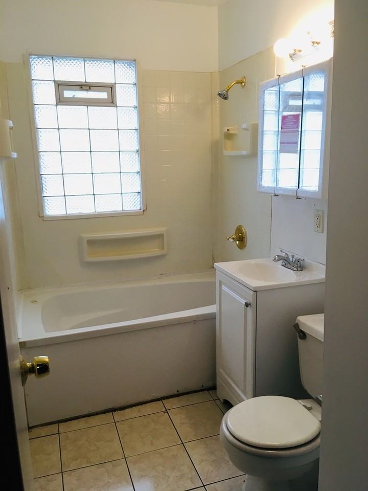 14989 Lincoln Ave - Photo 6 of 23