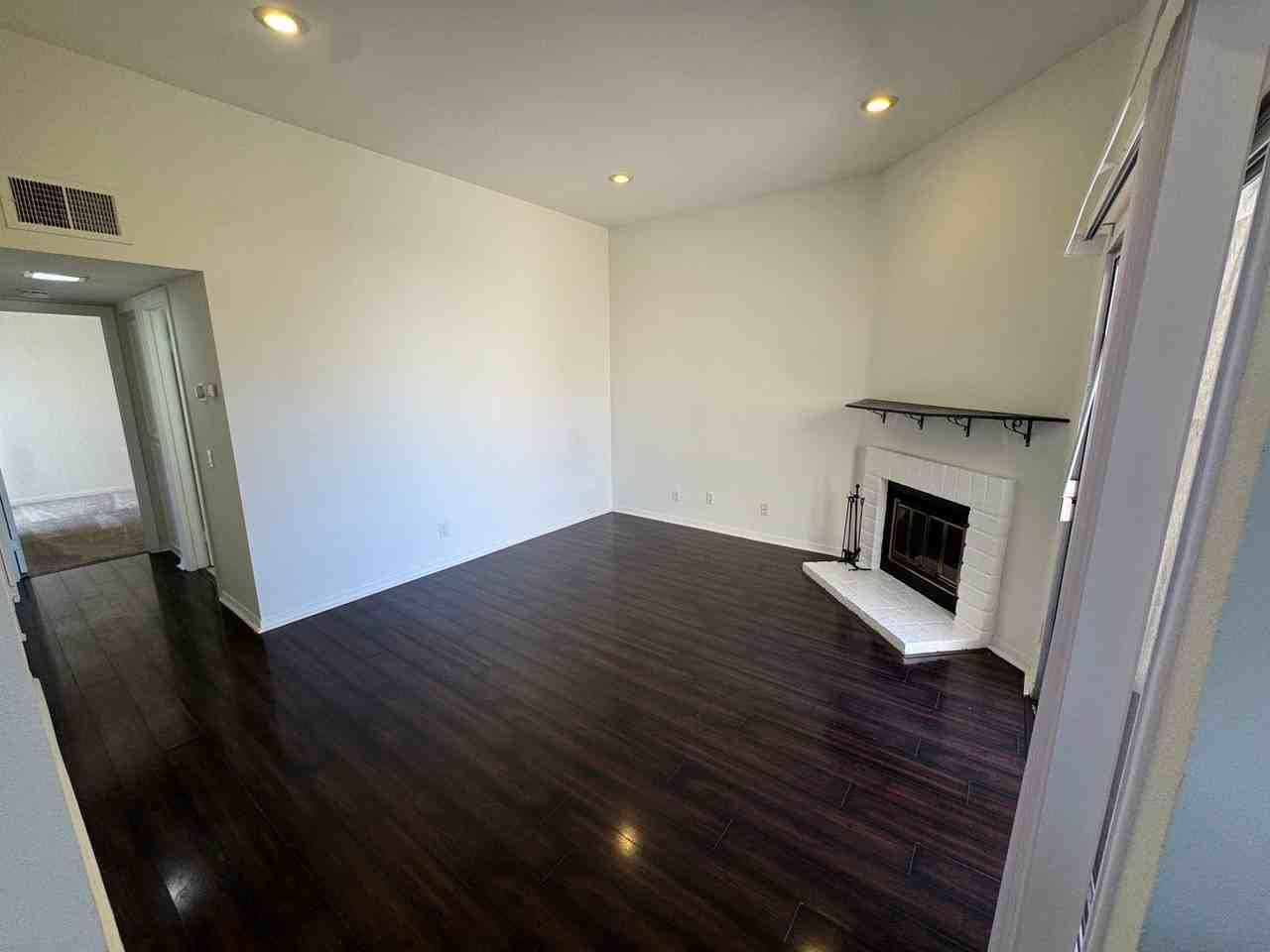 1380 E Washington Ave #38 - Photo 2 of 16