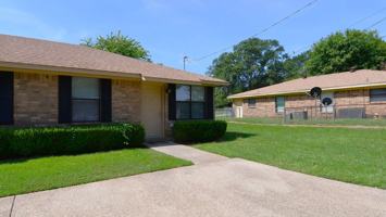 featured image of 203 Memory Ln Apt C #Apt C