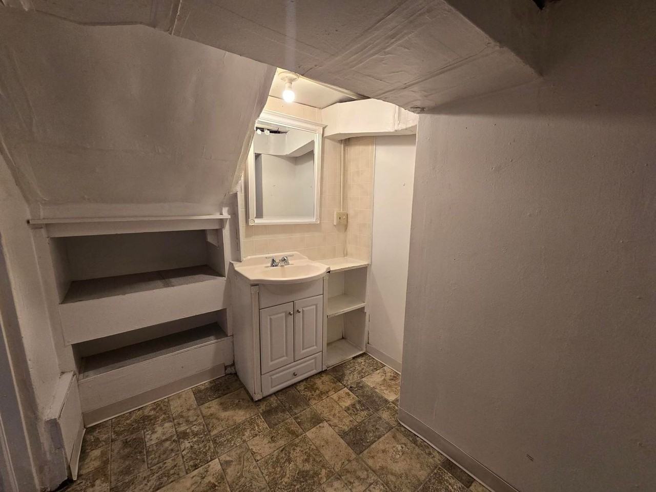 1856 11th Ave - Photo 2 of 6