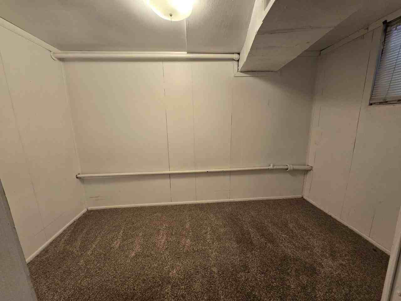 1856 11th Ave - Photo 4 of 6