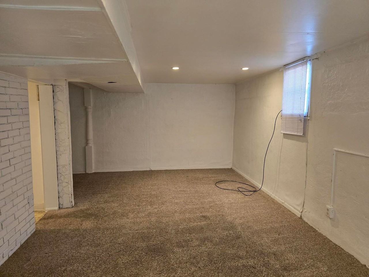 1856 11th Ave - Photo 5 of 6