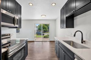 featured image of 103 E 12th Ave