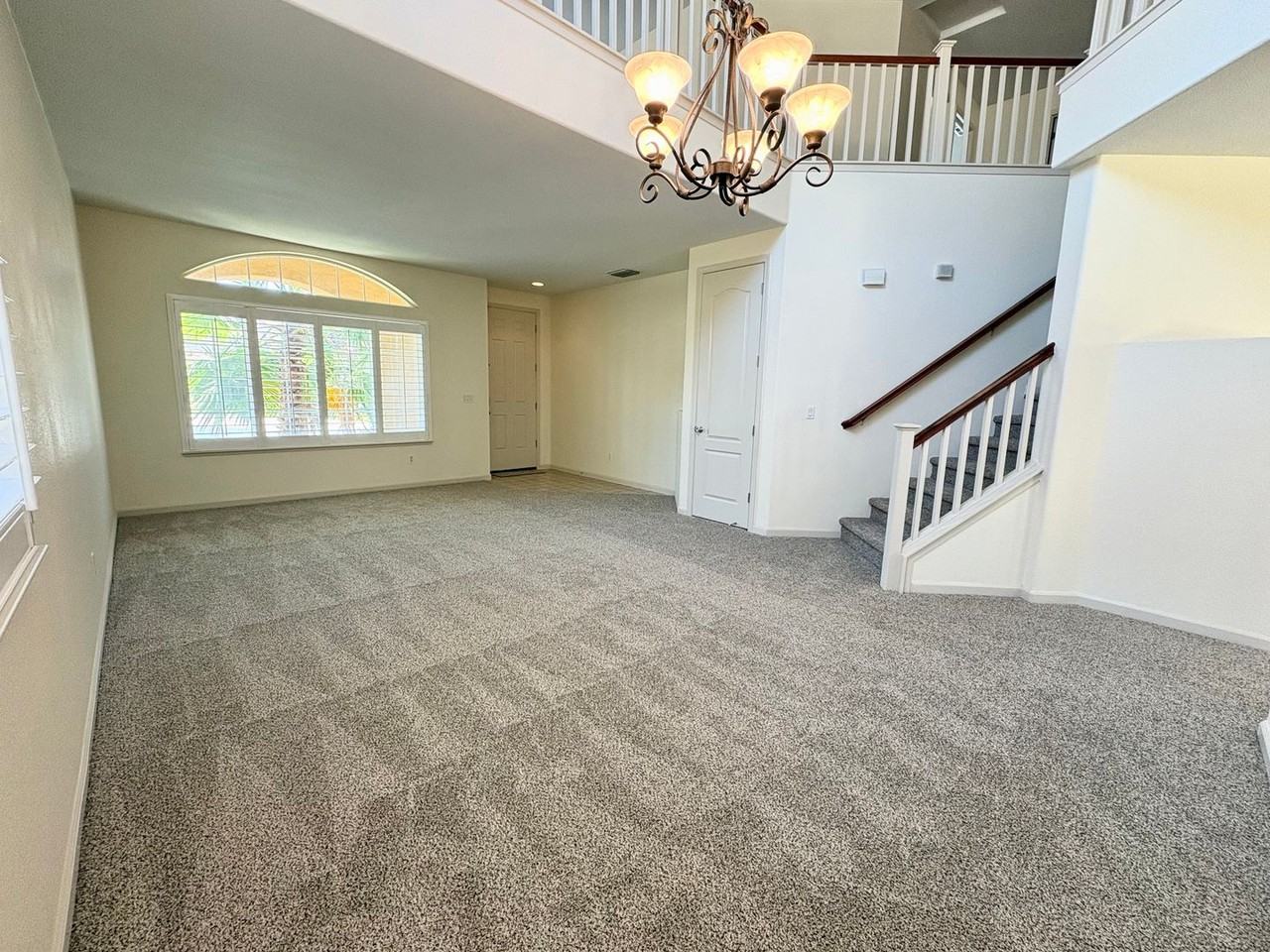 5454 Gold Creek Cir - Photo 3 of 28