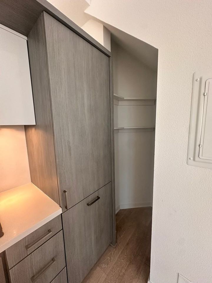 988 G St #31 - Photo 6 of 37
