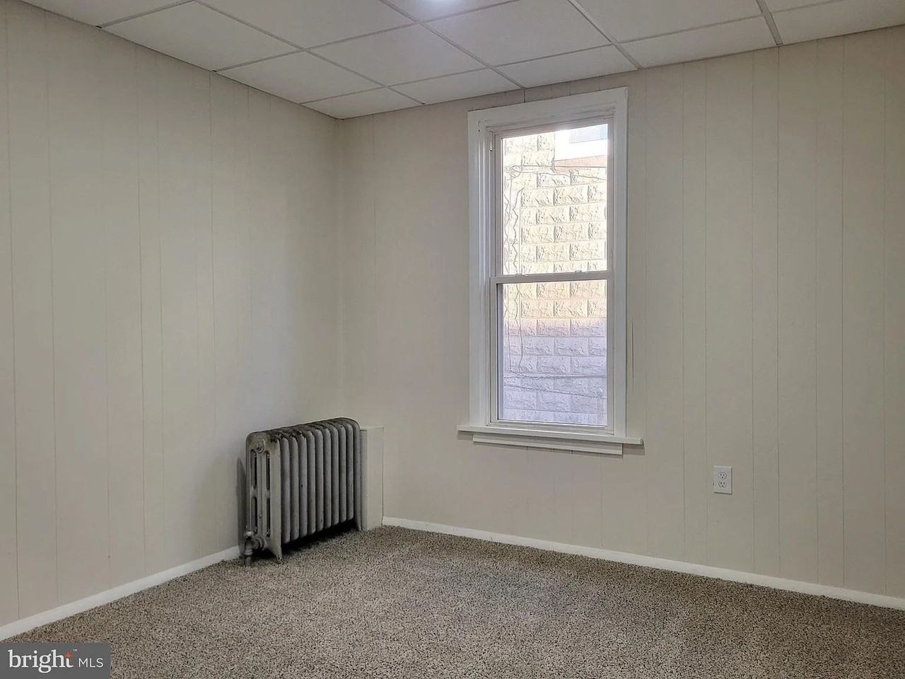 317 S 4th St - Photo 2 of 14