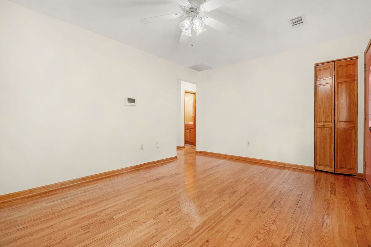 505 4th Ave - Photo 7 of 42