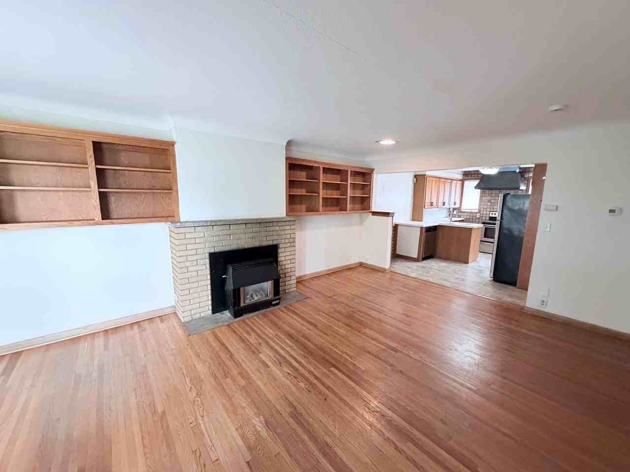 6109 Penn Ave S - Photo 3 of 24