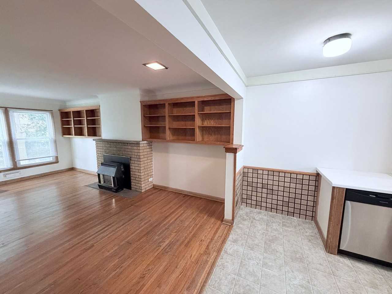 6109 Penn Ave S - Photo 6 of 24