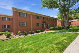 430 Lindbergh Dr Ne - Photo 1 of 1