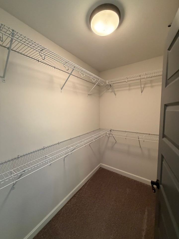 802 Legacy Dr - Photo 6 of 17